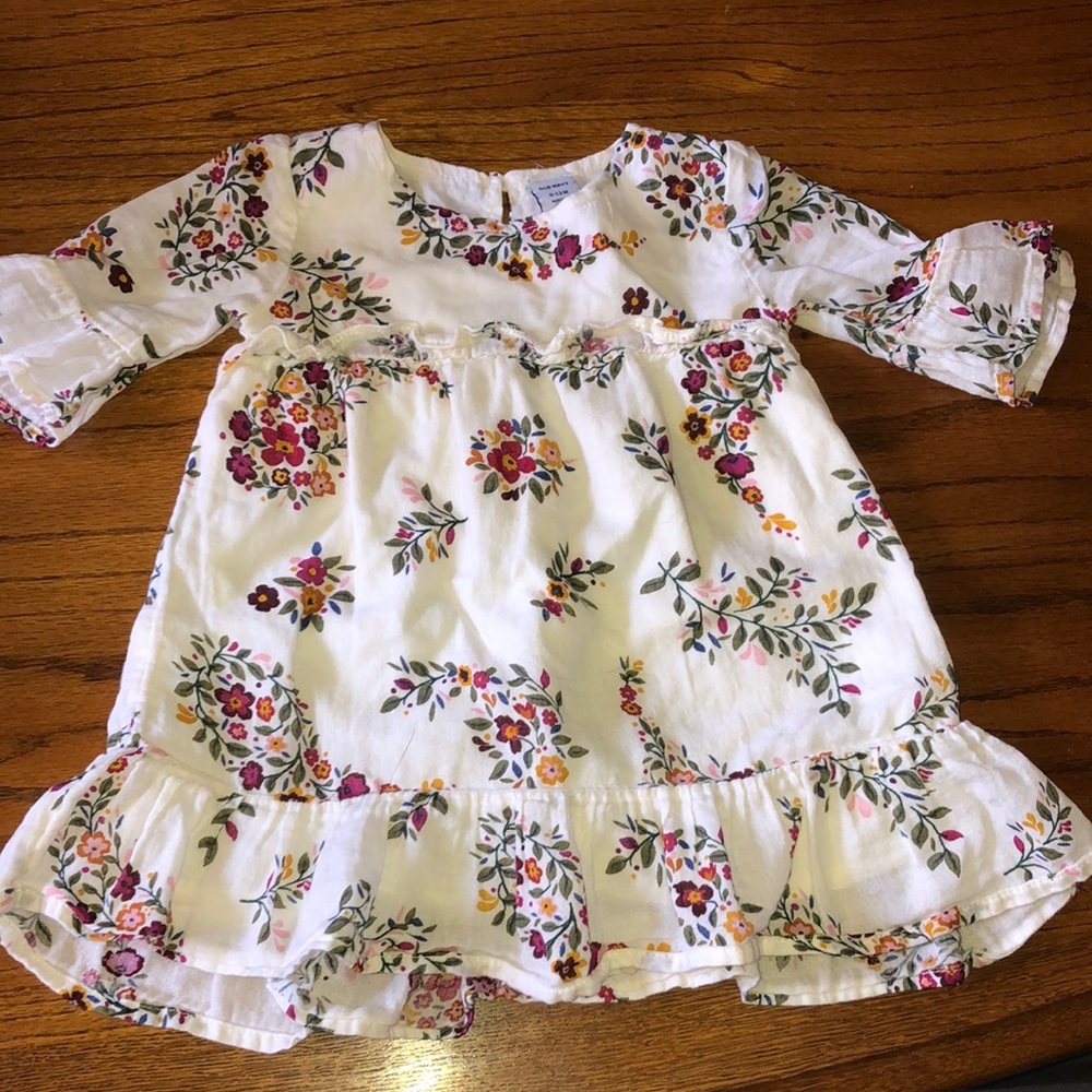 Old Navy Ruffle Trim Crepe Dress 6-12 mo girls